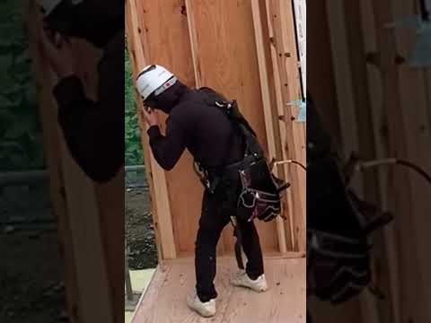 One-day framing of a highly airtight and highly insulated custom house in Yahaba Town, Prefecture