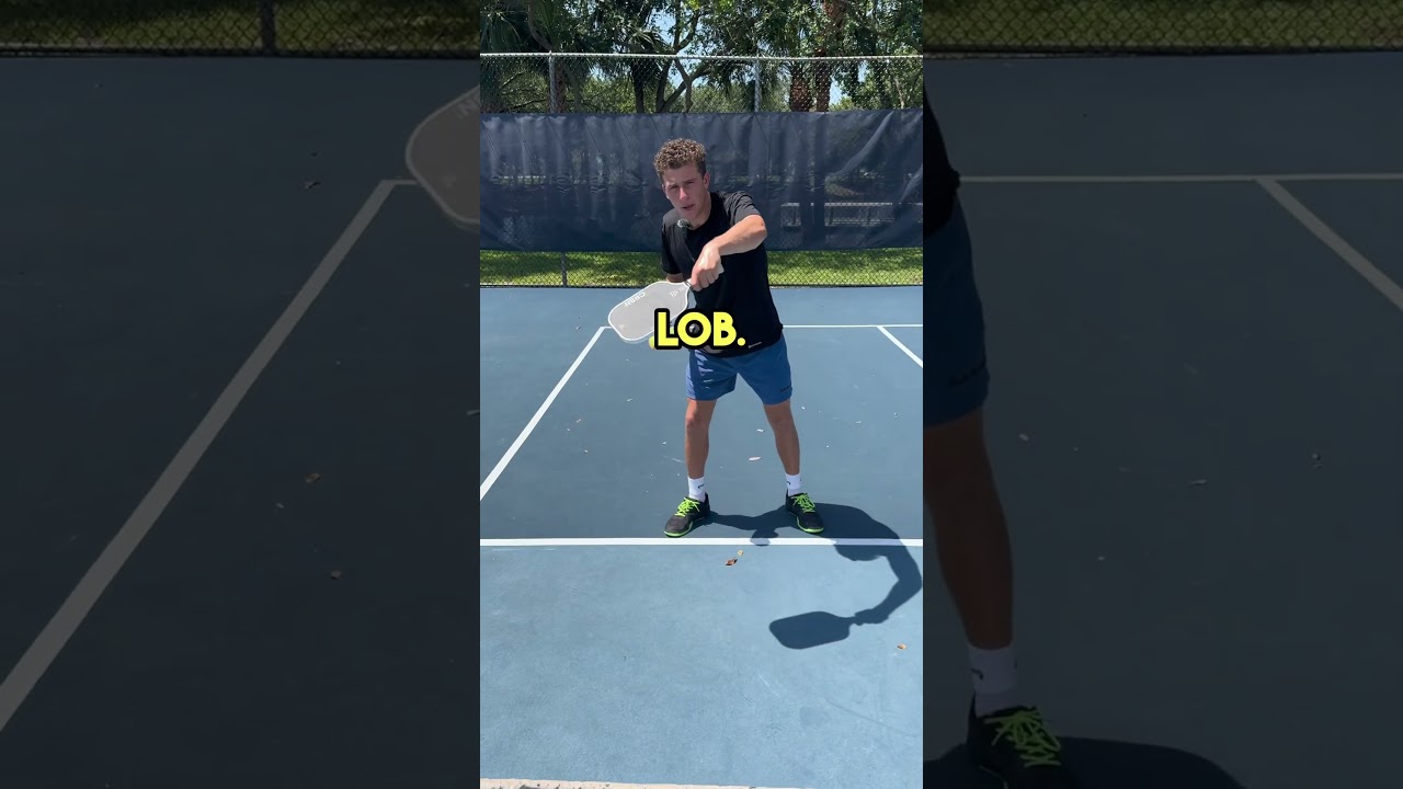 The PERFECT time to lob your opponent in pickleball! #pickleball #pickleballstrategy