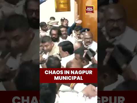 Congress Workers Protest Outside Nagpur Municipal Corporation | #shorts