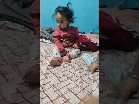 papa ki h ladli #cutebaby #cute #love #trending #lifeisbutadream #indianfestival a#awezchaitrend