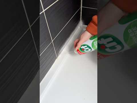 SHOWER DEEP CLEAN 🚿✨ 🫧 #showerclean #asmrcleaning #cleaningmotivation #satifyingcleaning#deepclean