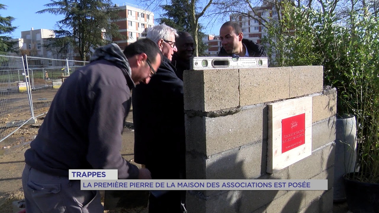 Trappes : la première pierre de la Maison des Associations est posée