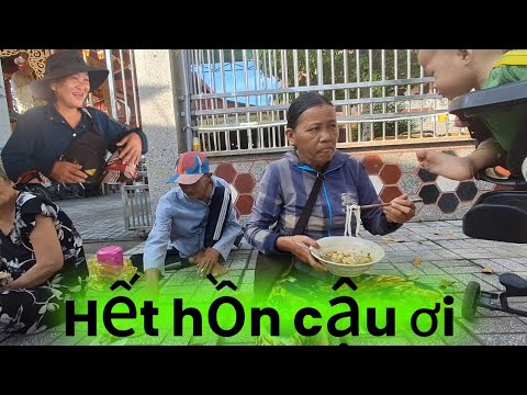 Nguyệt rất buồn vì lo sợ con trai Mh bị bệnh