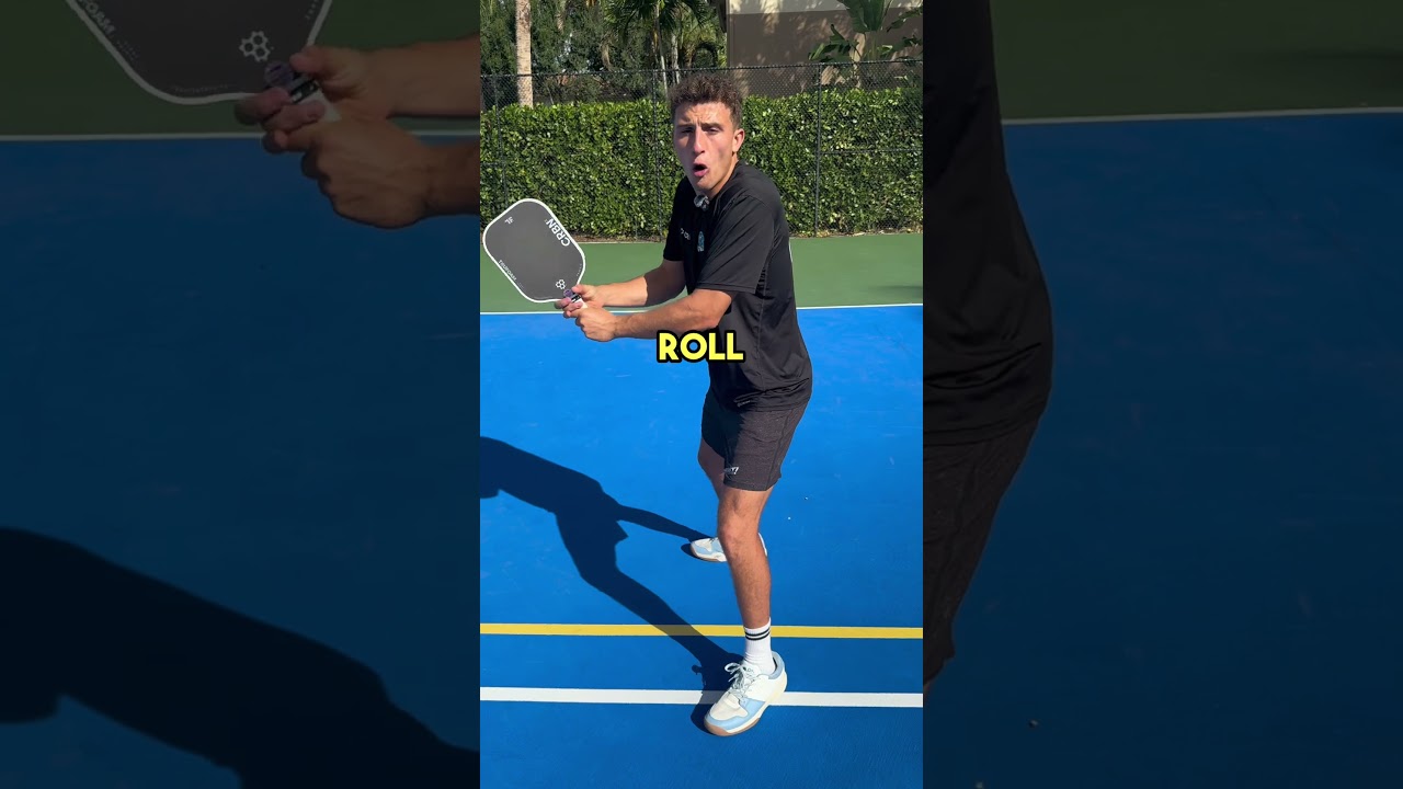 How to hit a 2 Handed Backhand drive in pickleball in under 60 seconds! #pickleball #pickleballtips