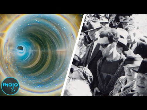 4 Time Travel Stories That Will Make You Question Reality
