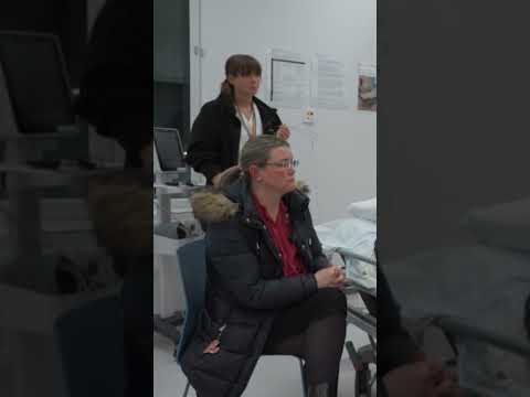 Beinet til Jonathan er delt i to! 😣 #legevakten #shorts