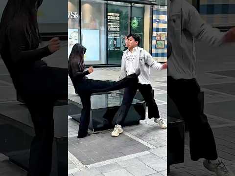 S.O.S the girl called for my help. | STROBGER VIBES #sov #action #kindness #hero #help