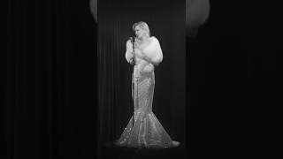 Олеся Судзиловская «Сыграем Шуберта» Стихи: Михаил Гуцериев Музыка: А. Мисин Режиссёр: И. Аксёнов