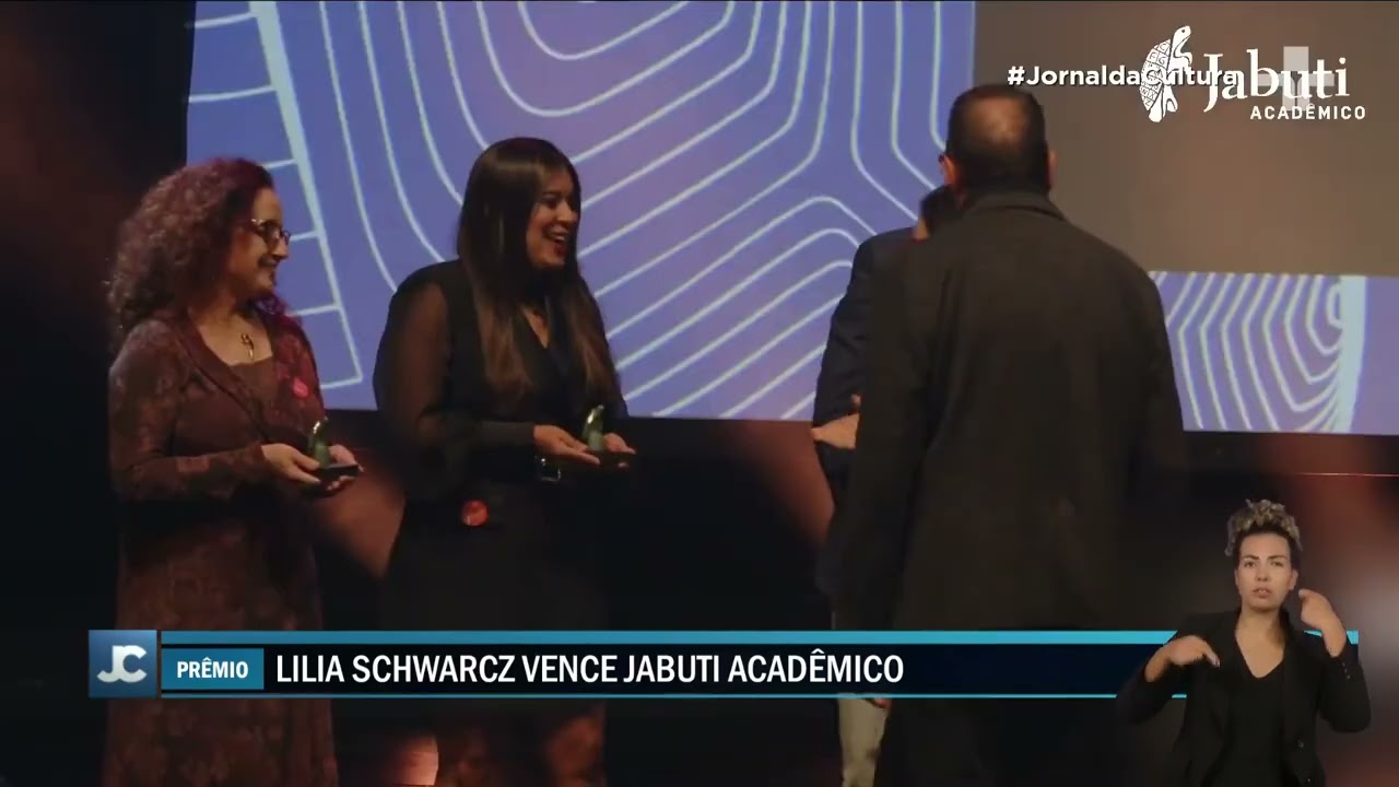 Historiadora e antropóloga Lilia Schwarcz é premiada no Jabuti Acadêmico