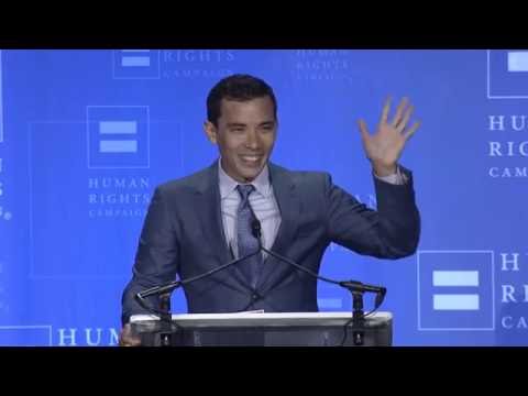 Conrad Ricamora Receives the HRC Visibility Award