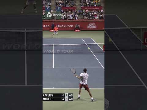 Insane Monfils & Kyrgios Rally 😲