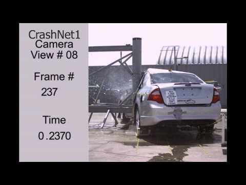 Ford Fusion Crash Test Video od 2010