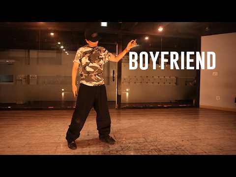 <strong>Justin</strong> Bieber - Boyfriend (Acoustic) Choreography TAEWAN