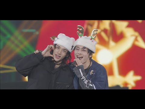 Stray Kids 「Christmas Love」 Stage Video