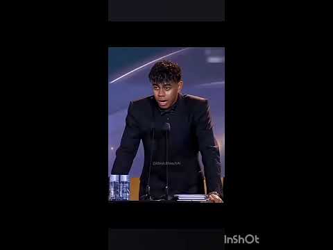 فكرته انه فيديو عادي لكن طلع الفيديو ذكاء اصطناعي