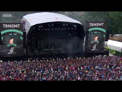 The 1975 Falling for you (Live in TRNSMT Festival 2017)