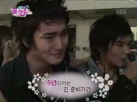 Super Junior crying
