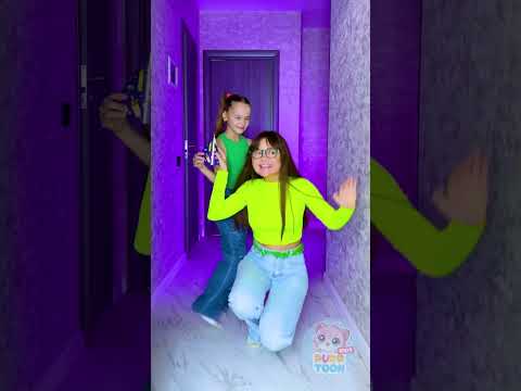 The Mysterious Disappearance of Parents: Discovering #WOWCube's Secrets! 🎩✨