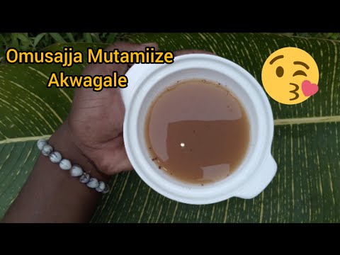 Naaba Omwenge Omuganda Na Maduudu Omusajja Akutamiire Akwagale Nnyo