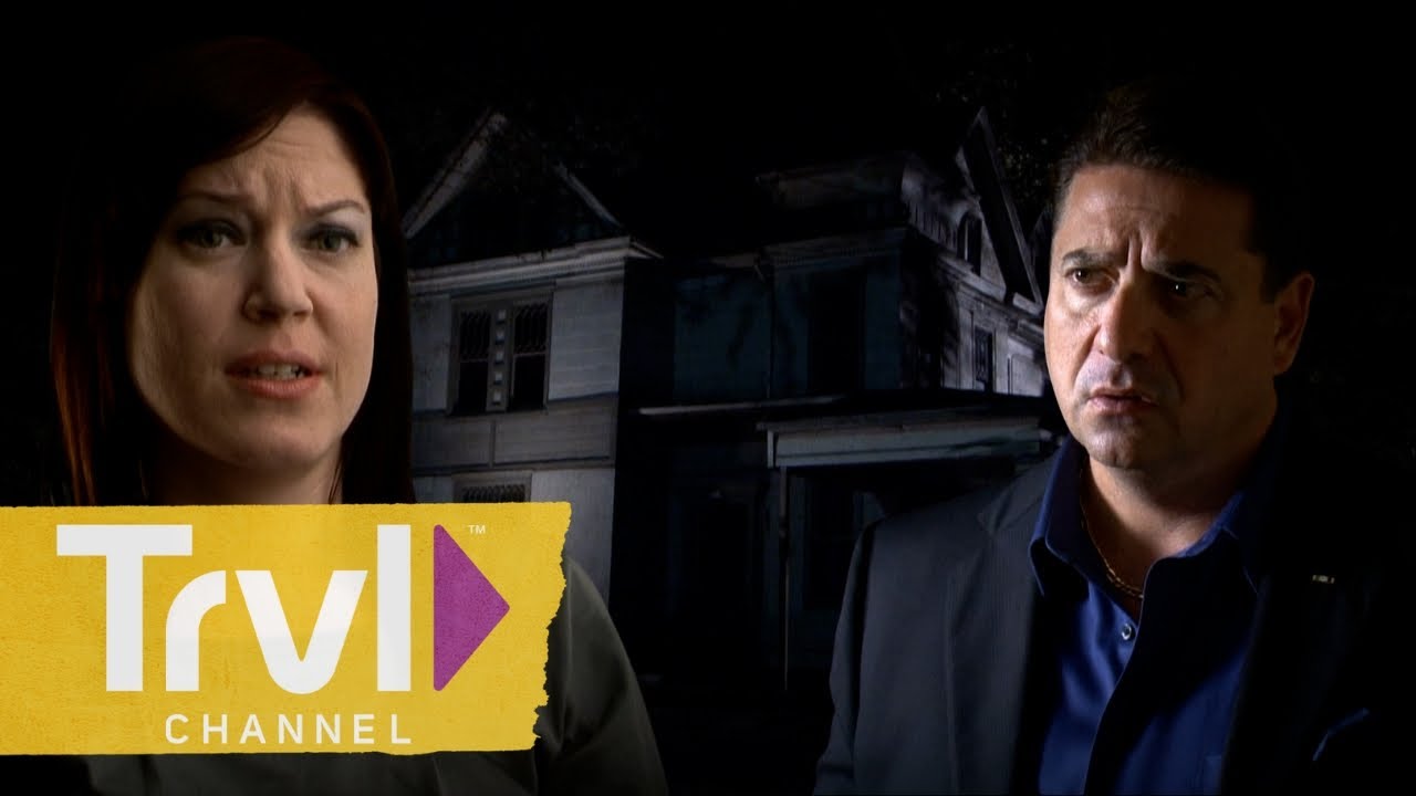 Prankster Spirit or Evil? | The Dead Files | Travel Channel