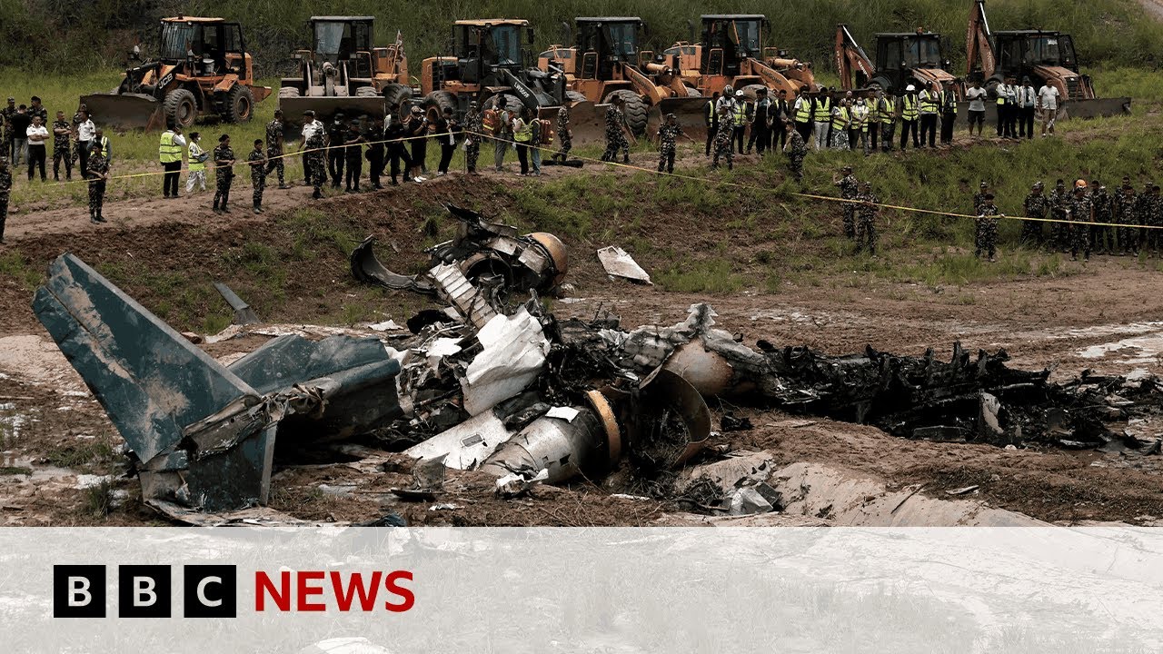 Nepal plane crash leaves at least 18 dead | BBC News