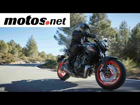 Yamaha MT-07 2021 | Presentación / Test / Review en español | motos.net
