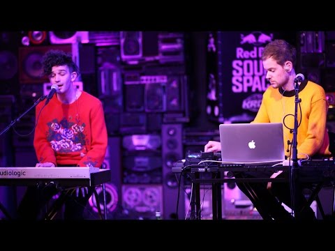 The 1975 Interview on Kevin & Bean