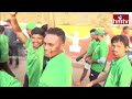 మేడారం  జారతలో ప్రత్యేక ఆకర్షణగా కోయదొరలు | Koyadoralu in Medaram Jathara | hmtv  - 12:26 min - News - Video