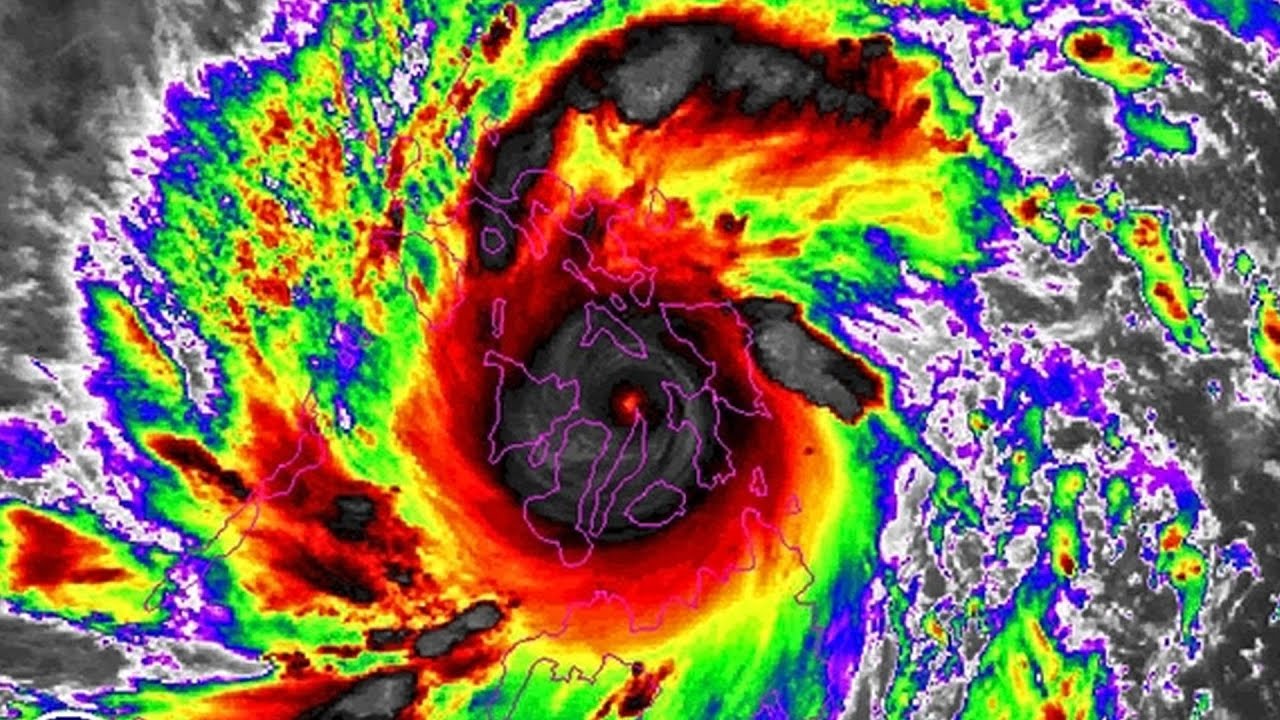 unimaginable-devastation-as-phillipines-hit-with-one-of-worst-storms