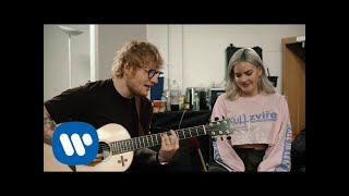 Anne-Marie Ed Sheeran - 2002 (Official Acoustic Video)