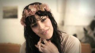 Brooke Fraser - Something In The Water thumbnail