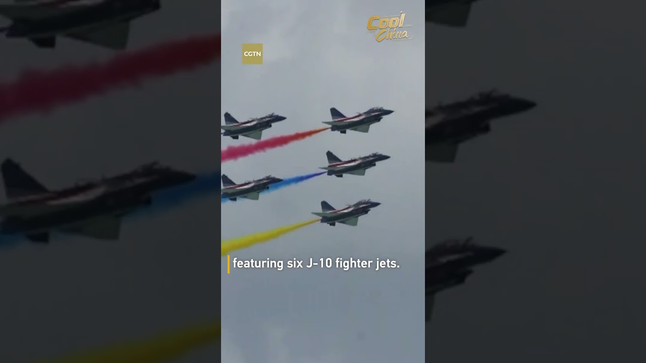 Aviation : le chasseur chinois J-10C à l'honneur au Salon aéronautique de Singapour