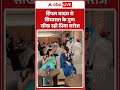 Viral News : Dimpal Yadav से सियासत के गुण सीख रही Priya Saroj | #ytshorts #breakingnews