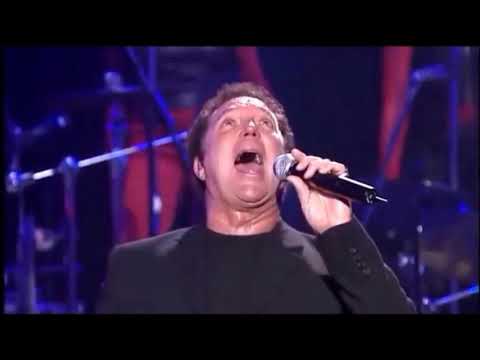 TOM JONES ao vivo