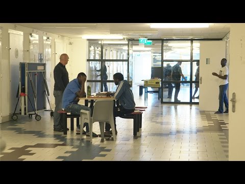 Het uiterste middel, vreemdelingen in bewaring'