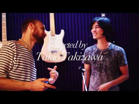 Newspeak - Beat Goes On (Acoustic Session)
