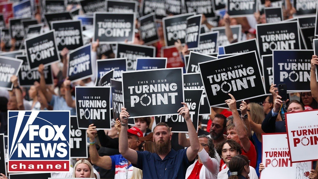 Liberal student STUNNED after being embraced by TPUSA chapter