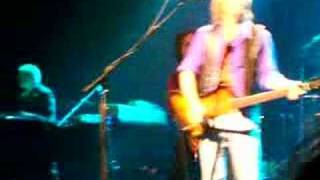 Tom Petty & The Heartbreakers - Runnin' Down A Dream thumbnail