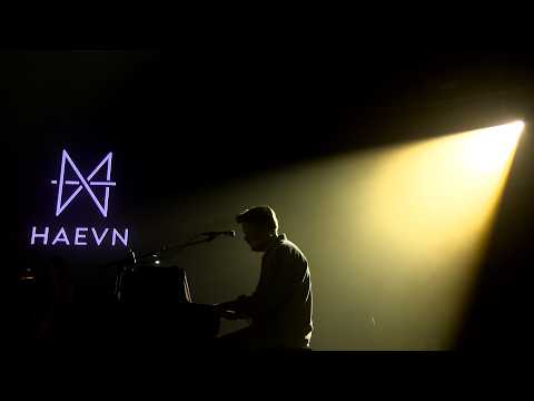 HAEVN - Throw Me A Line (Live at Lowlands 2024)