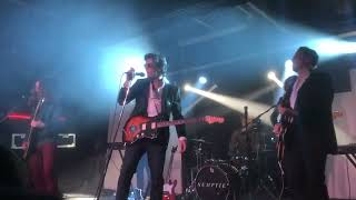 Arctic Numpties - Teddy Picker/Crying Lightning (Live at Manchester Academy 3 18/11/2023) [Clip]