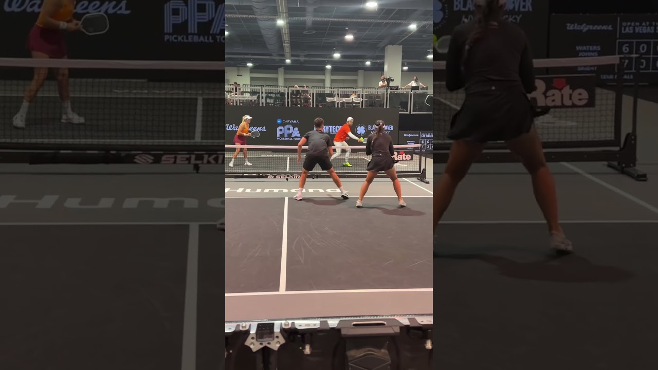 What a way for this pickleball point to end 🙌 Anna Bright is too good 😌