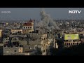 Israel Hamas War: आत्मरक्षा को तैयार इजरायल ! Anchor ने पिस्तौल लेकर पढ़ी News  - 01:37 min - News - Video