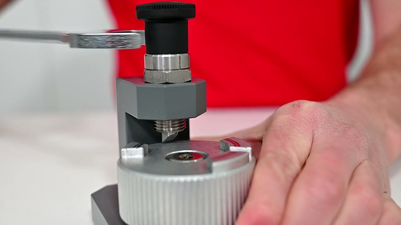 GN 824 Trzpienie ustalające video