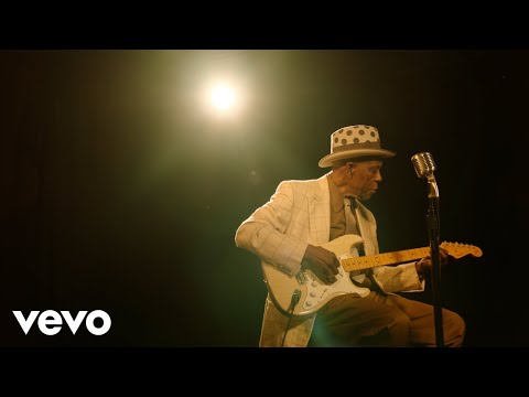Buddy Guy: The Blues Chase the Blues Away'