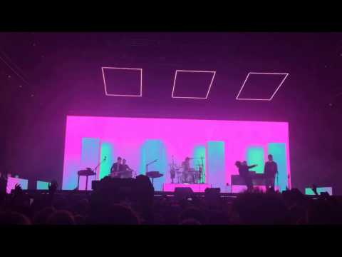 The 1975 // a change of heart live, the O2 arena, London, 15.12.2016