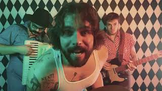 Under The Rug :: Lonesome &amp; Mad :: Official Music Video