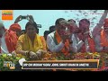 Lok Sabha Elections 2024 | Smriti Irani’s Massive Roadshow in Amethi Ahead of Filing Nomination  - 03:43 min - News - Video