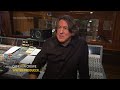 Cameron Crowe geeks out at ‘Almost Famous’ recording session  - 01:33 min - News - Video