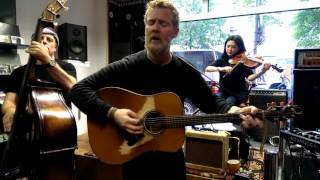 Glen Hansard - When Your Mind's Made Up (Once) live at Michelle Records