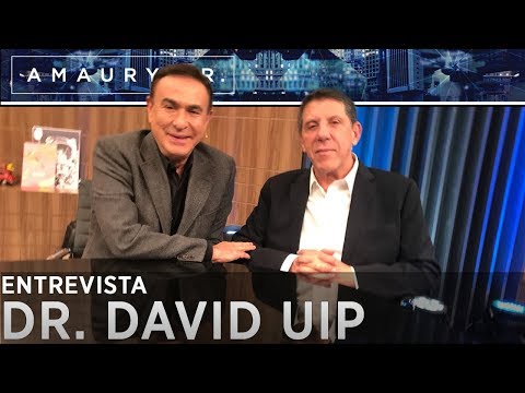 Um papo com o infectologista David Uip